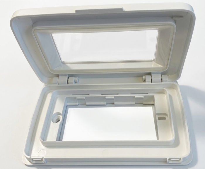 FRENTE IP55 CON MEMBRANA DE PROTECCIÓN 3 MÓDULOS 316503 - Imagen 1
