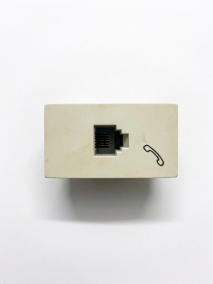 TOMA TELEFONICO AMERICANO SOMA BLANCO    202403